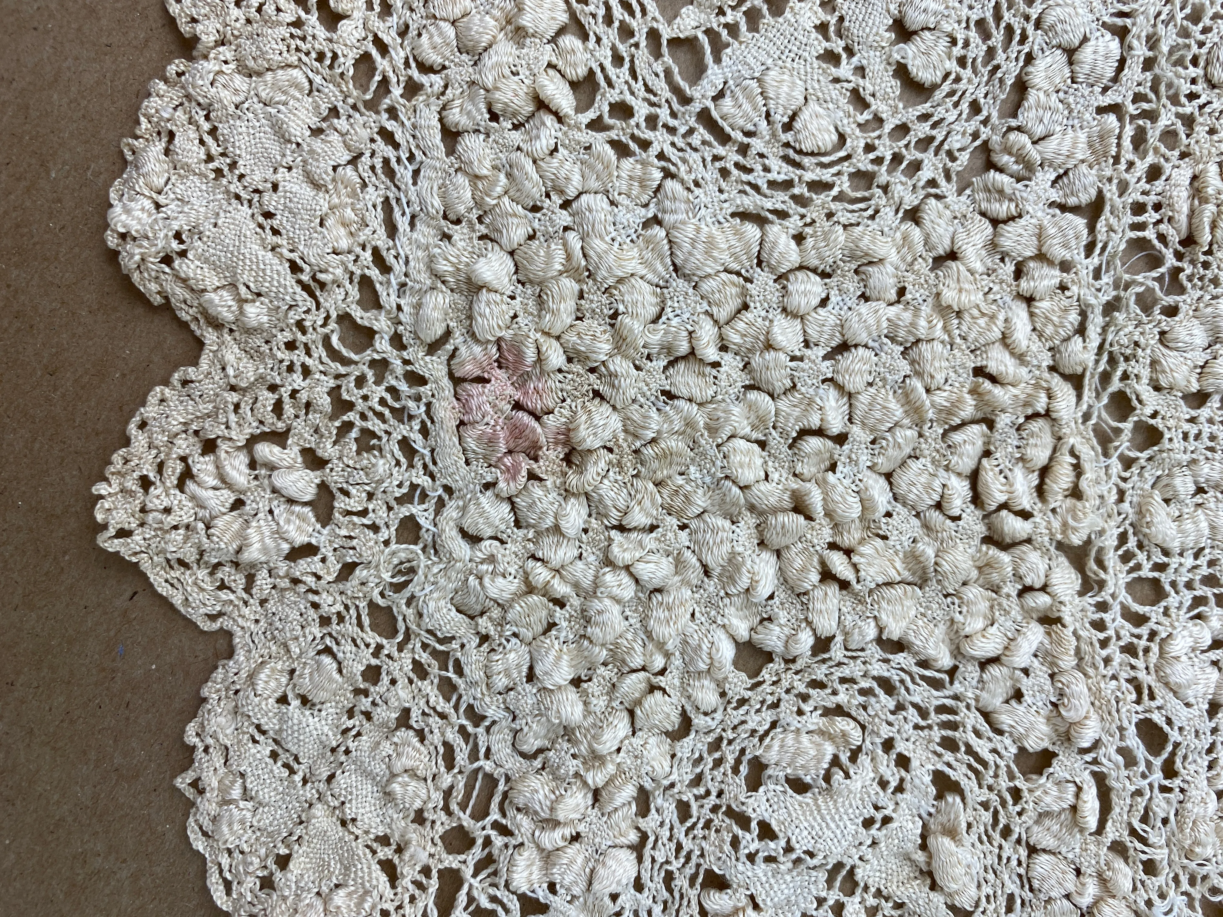 Antique Edwardian Cream Crochet Lace Collar