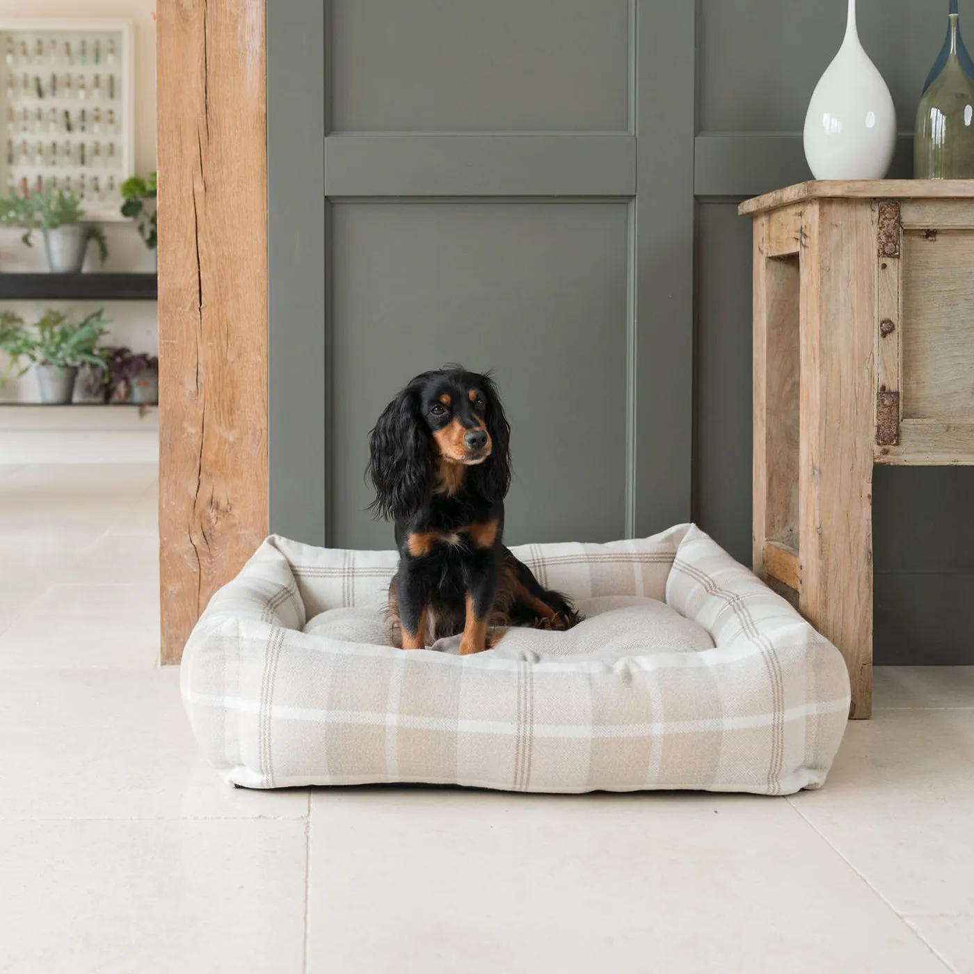 Box Bed in Balmoral Tweed by Lords & Labradors