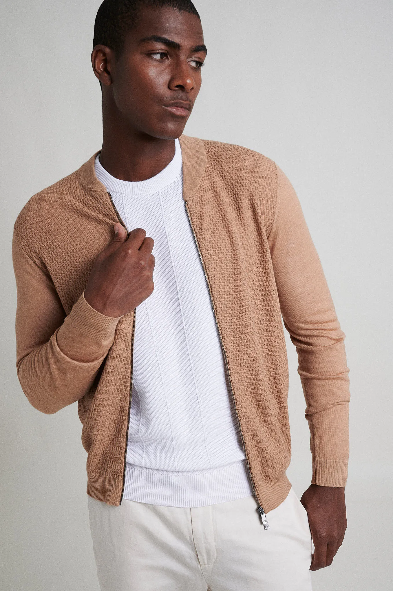 Cardigan in 100% extra fine merino wool