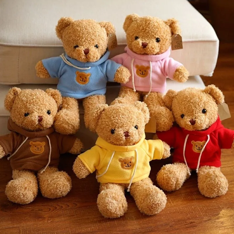 Cuddling bears gifts for children