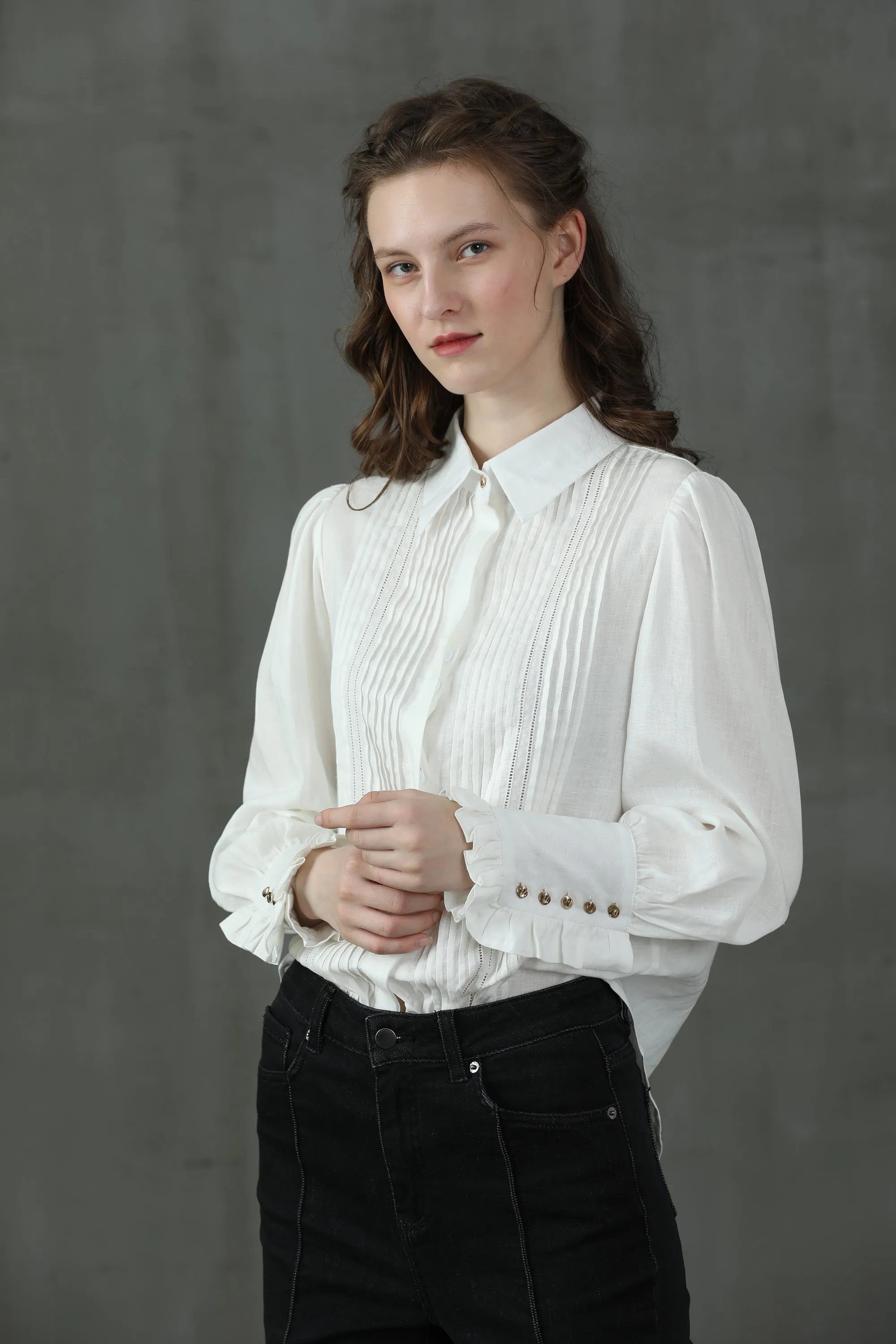 Jo March 31 | Accordion Pleated Linen Shirt