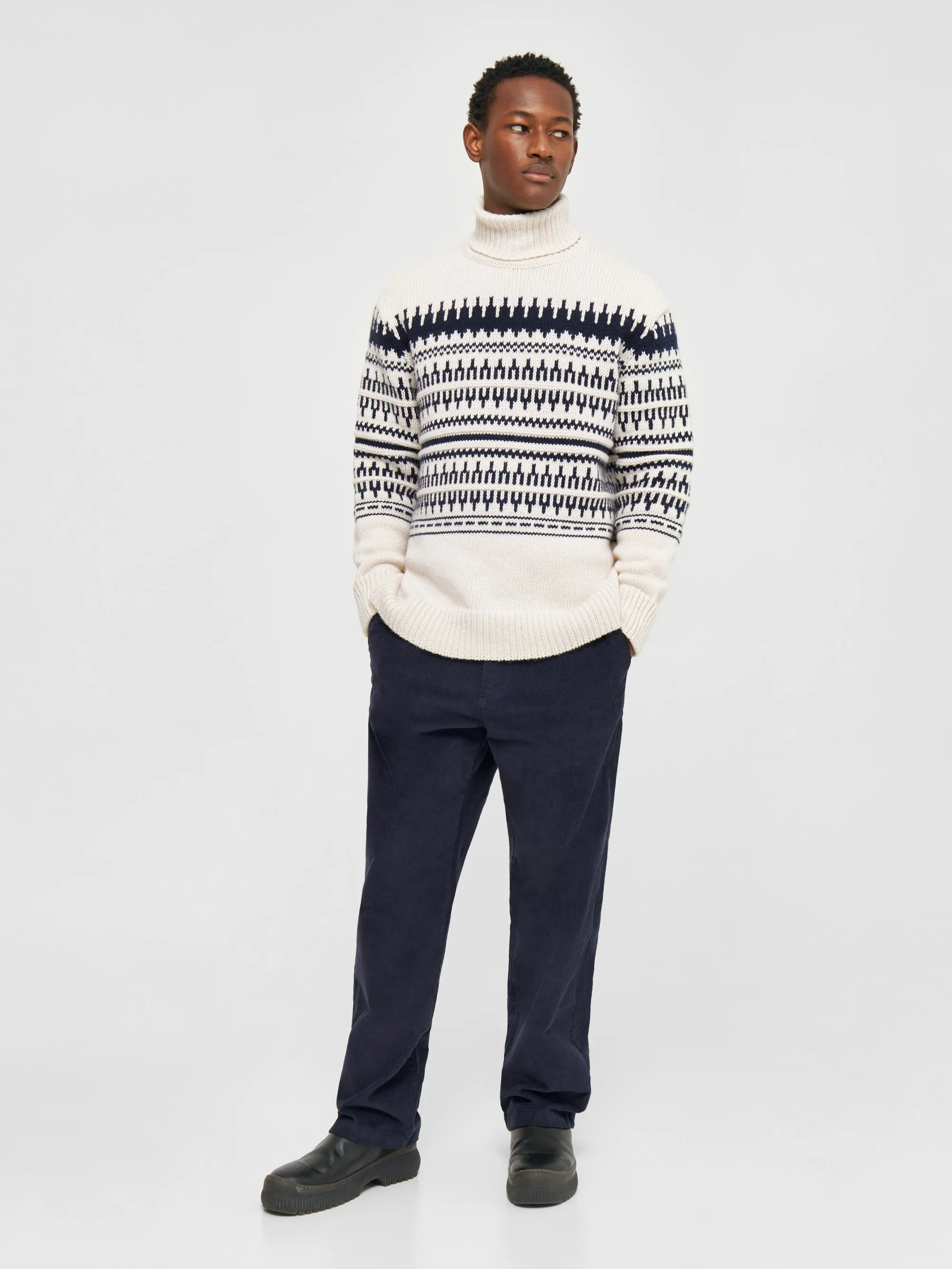 Knitted pattern roll neck - Beige stripe