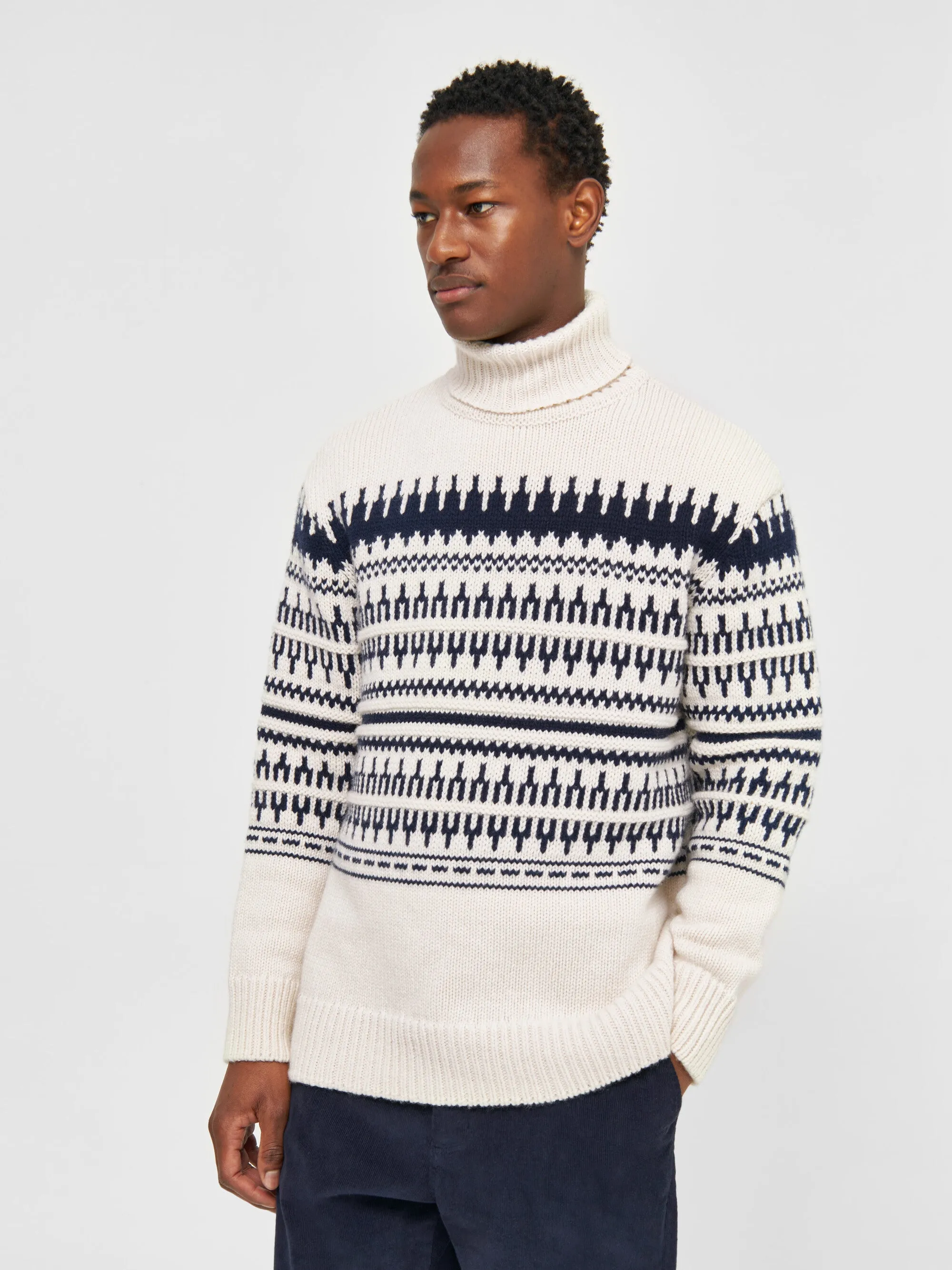 Knitted pattern roll neck - Beige stripe