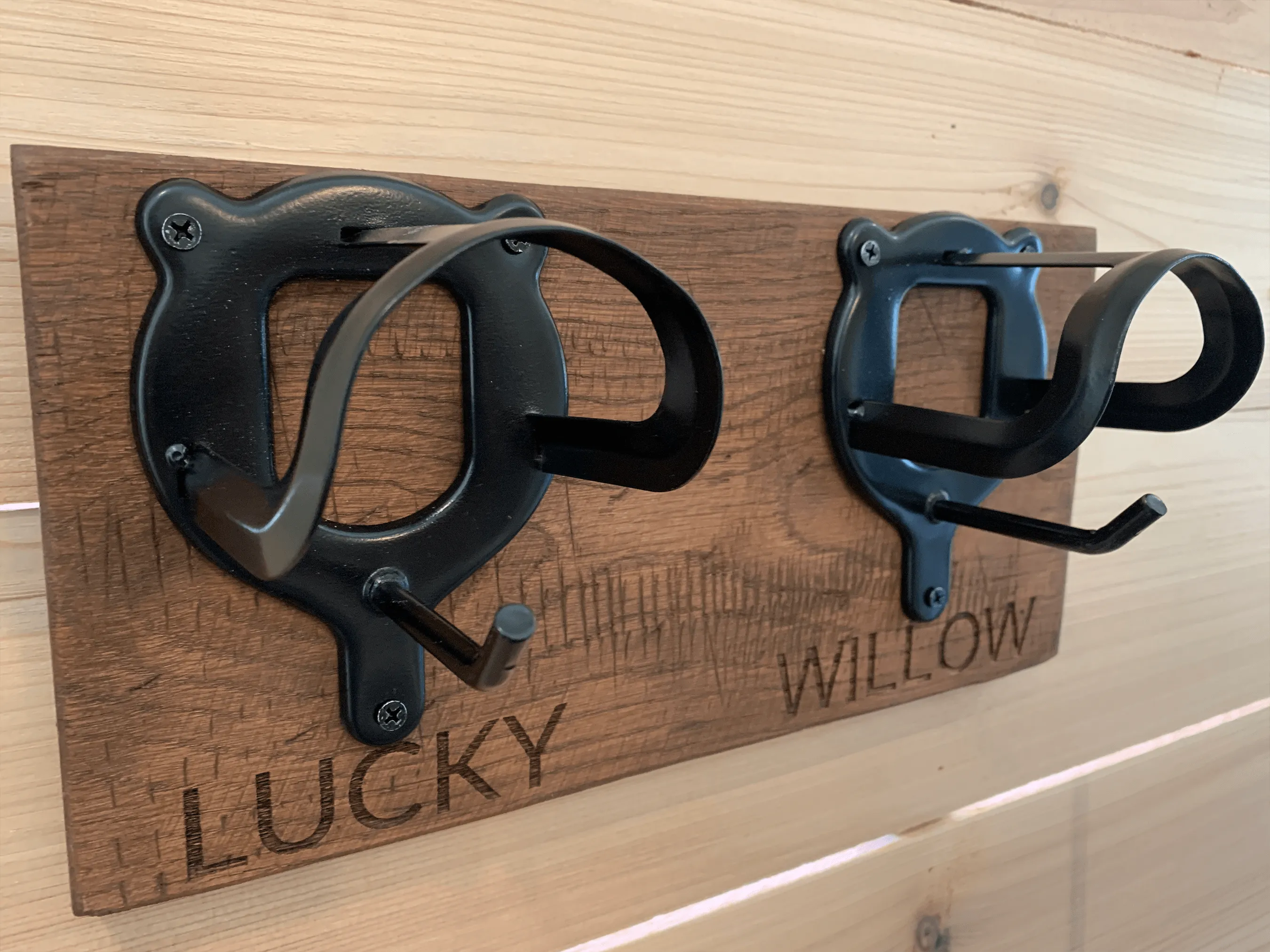 Personalized Horse Bridle Wall Rack - 2 Hooks