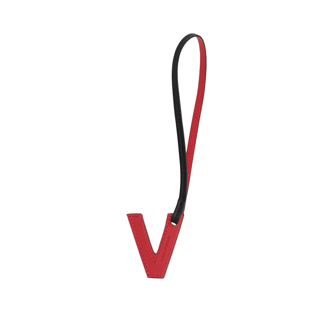 TB Charm Letter - V Black&Red