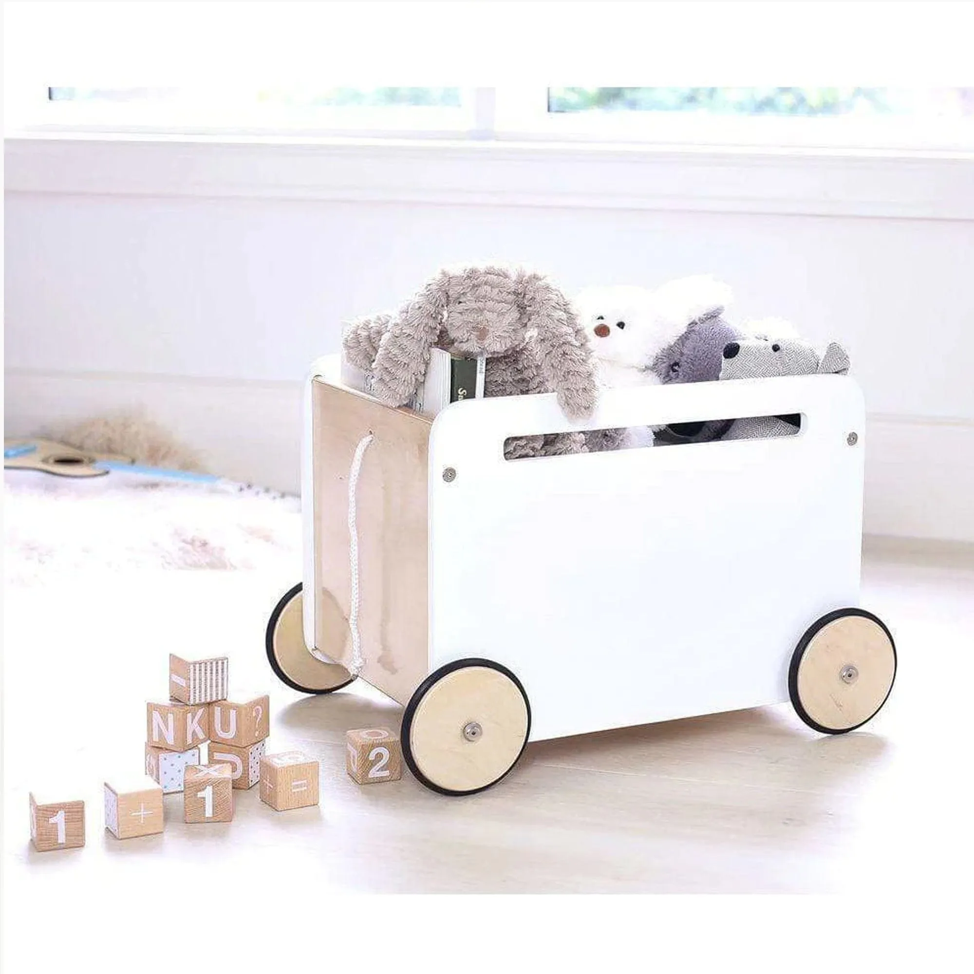 Toni Toy Box on Wheels