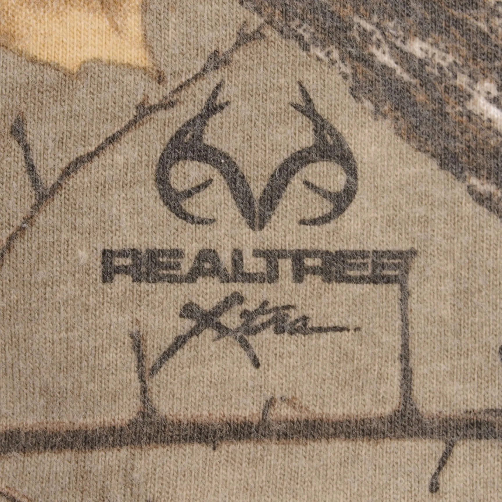 VINTAGE HUNTING REALTREE XTRA CAMO LONG SLEEVE TEE SHIRT SIZE MEDIUM